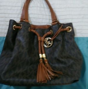 MICHEAL KORS BAG